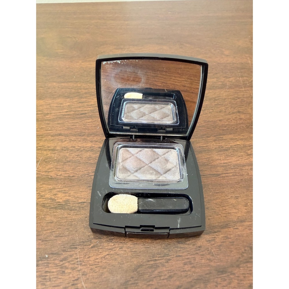 Chanel Ombre Couture Eye Colour Jersey Ombre Single Eyeshadow Taupe Shimmer 2g